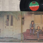 Crosby, Stills & Nash, Crosby, Stills & Nash