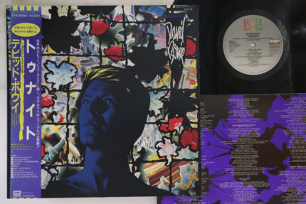 David Bowie, Tonight