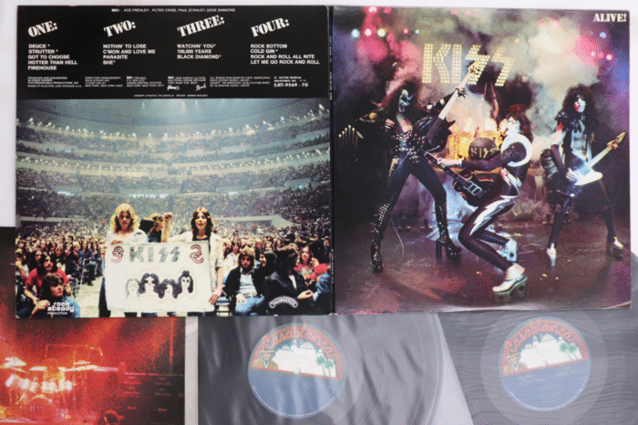 Kiss,  Kiss Alive - Imagen 1