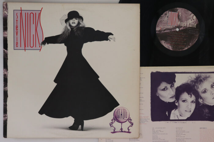 Stevie Nicks, Rock A Little - Imagen 1